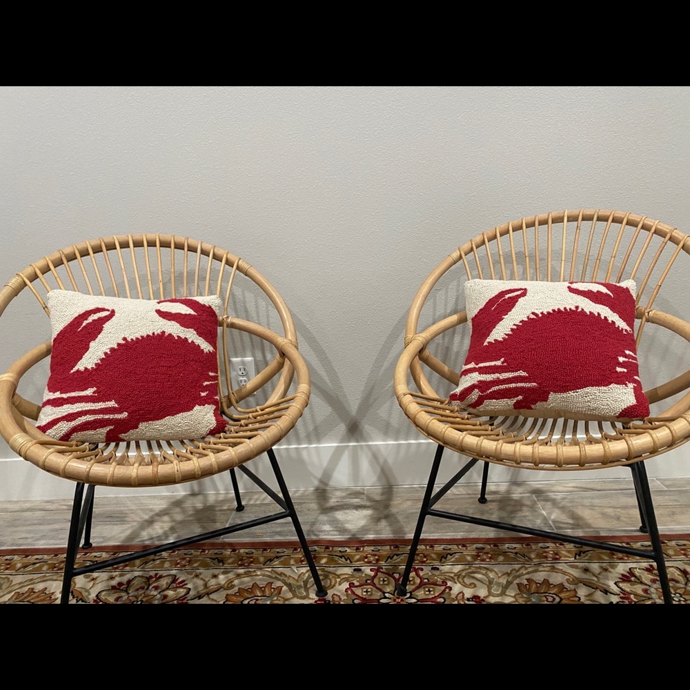 Set of 2 Crab Tufted Throw Pillows 14x14